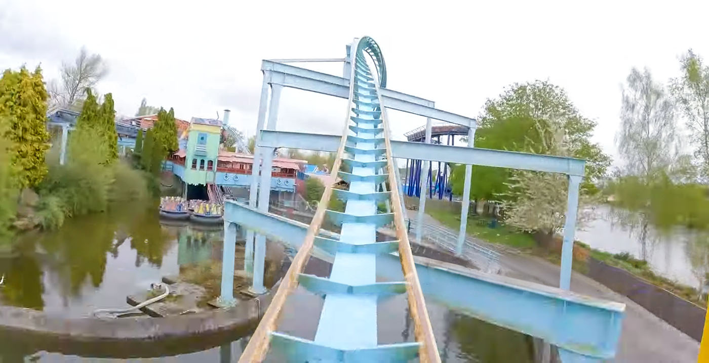 Video: Engels pretpark opent vernieuwde rollercoaster The Wave